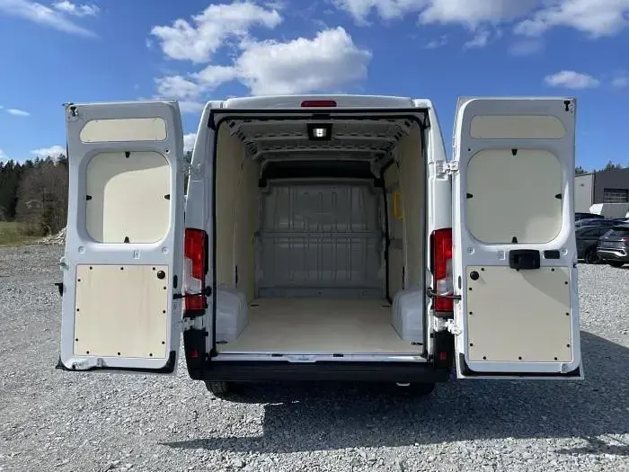 Gebraucht Fiat Ducato 120 PS (88 kW) 2024 Weiß Van