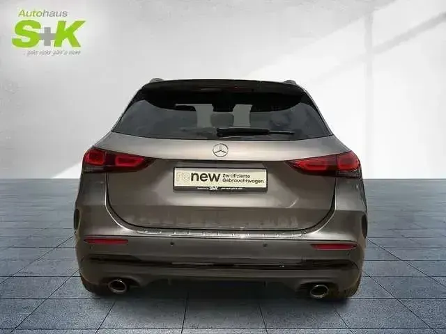 Gebraucht Mercedes GLA35 AMG AMG 306 PS (225 kW) 2022 Grau SUV