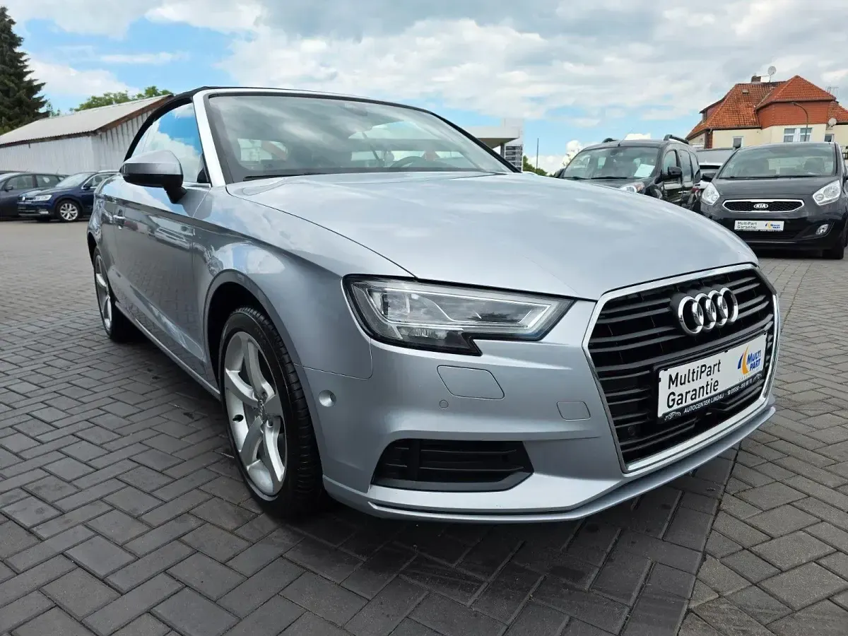 Gebraucht Audi A3 Cabriolet Basis 150 PS (110 kW) 2017 Silber Cabrio