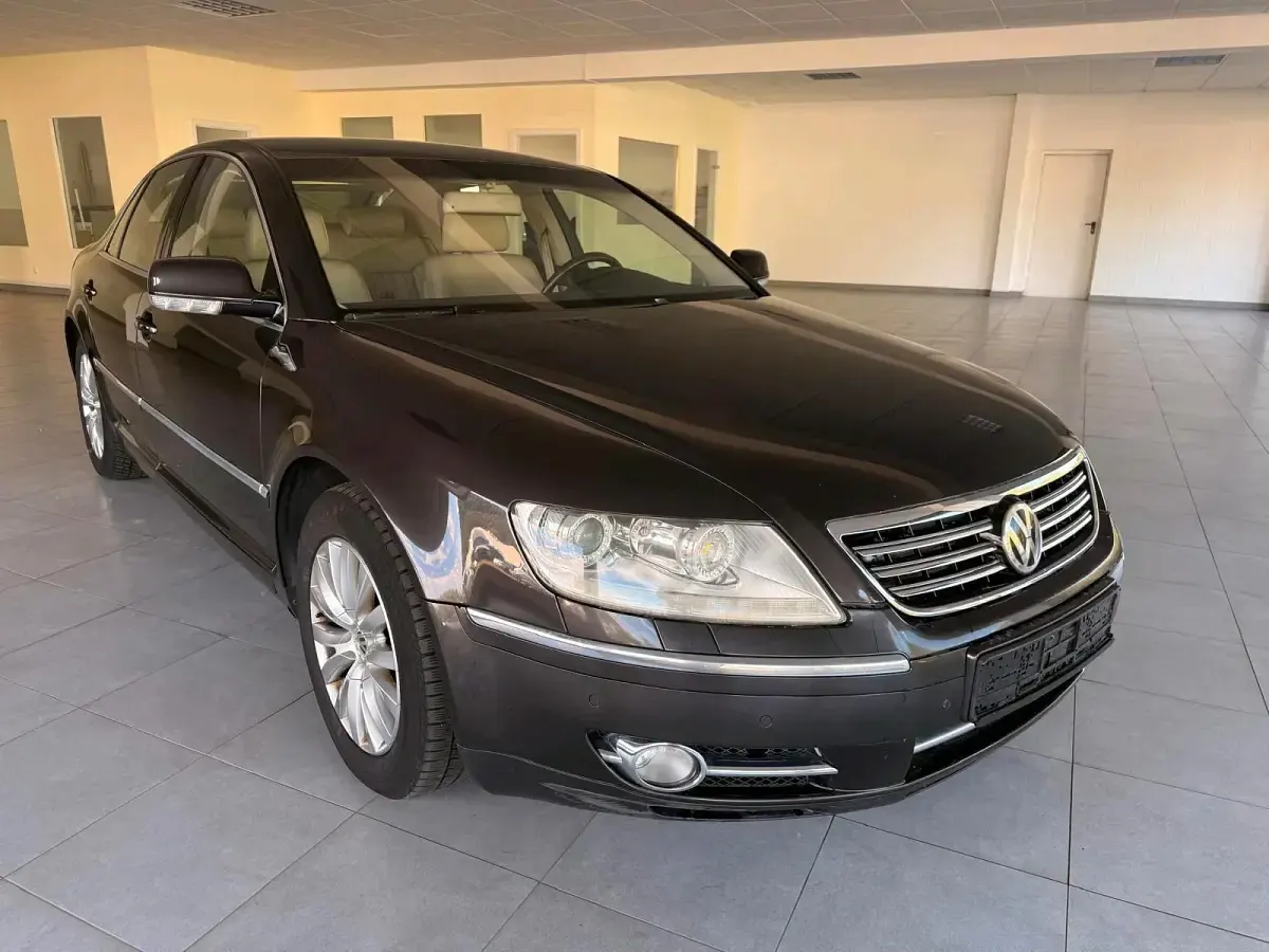 Gebraucht VW Phaeton 240 PS (176 kW) 2009 Schwarz Limousine