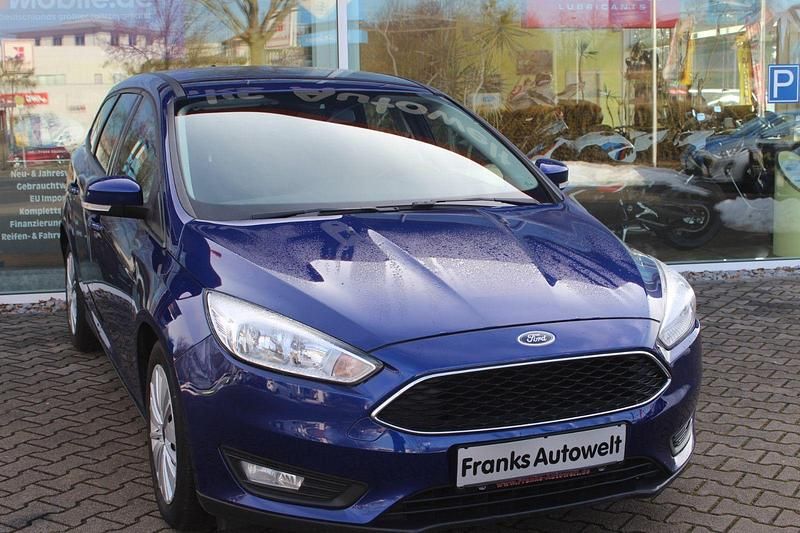 Gebraucht Ford Focus Business Edition 125 PS (91 kW) 2018 Indic blau (metallic) Kombi