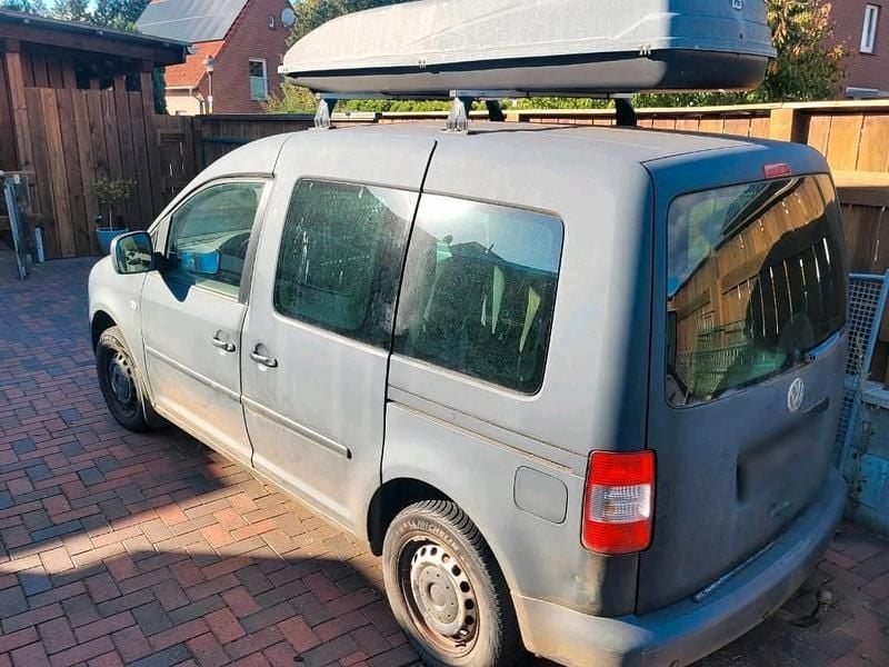 Usata VW Caddy 69 CV (50 kW) 2004 Nero Monovolume