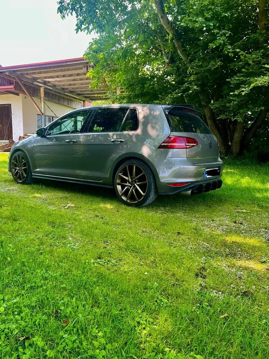Gebraucht VW Golf VII GTI 230 PS (169 kW) 2016 Grau Limousine