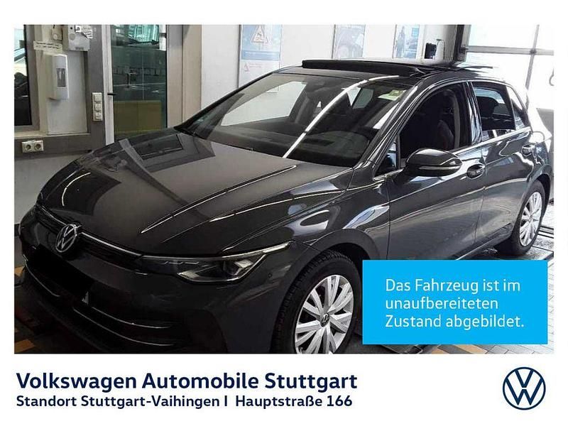 Delfingrau metallic Gebraucht 2024 VW Golf VIII Style Limousine | 28.830 € (Fairer Preis) - Bild 1/4