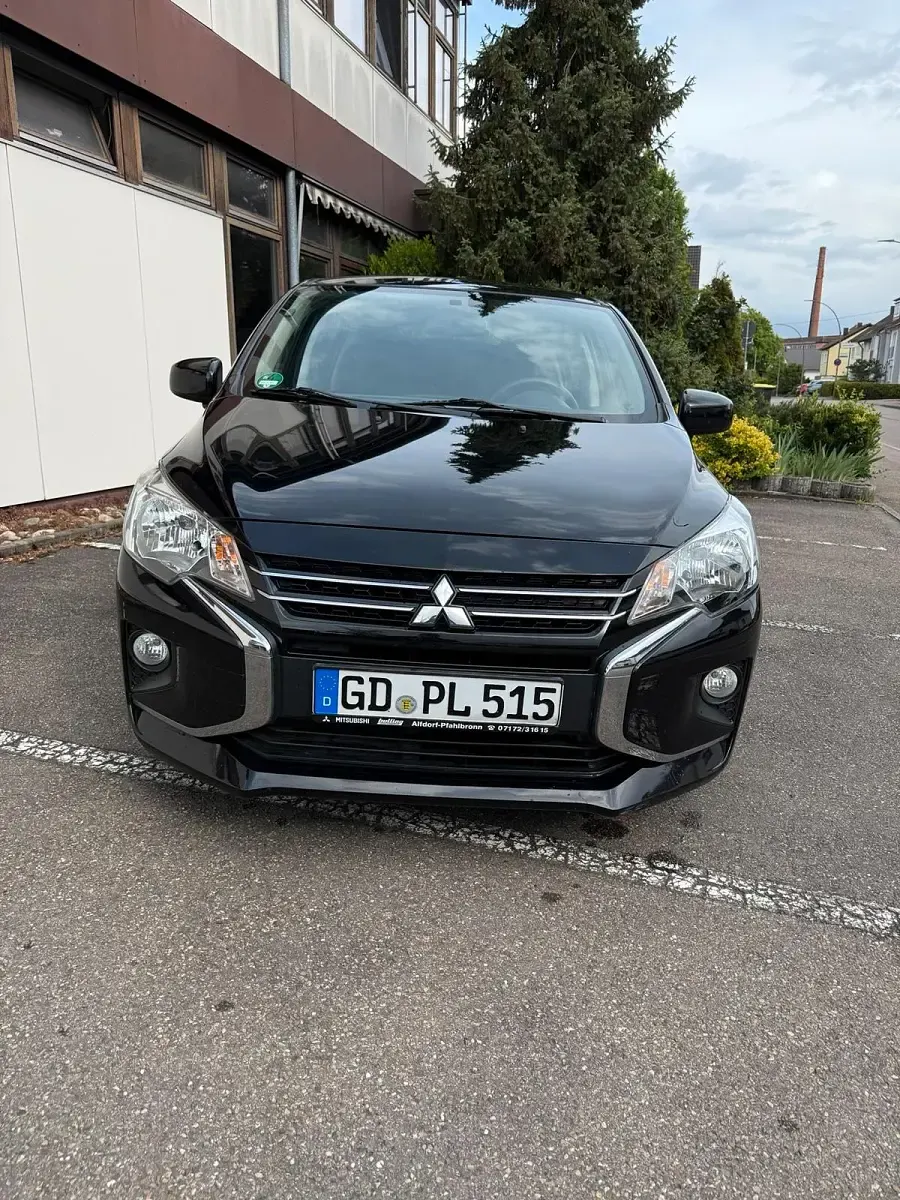 Usata Mitsubishi Space Star 71 CV (52 kW) 2022 Nero Utilitaria
