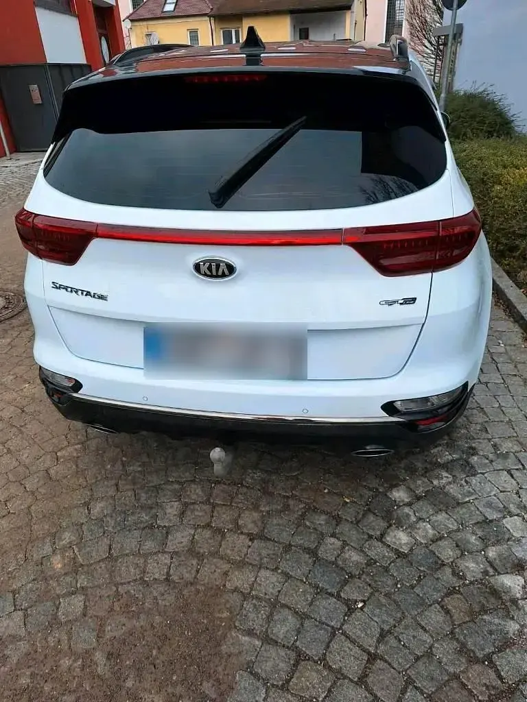 Gebraucht Kia Sportage 185 PS (136 kW) 2018 Weiß SUV