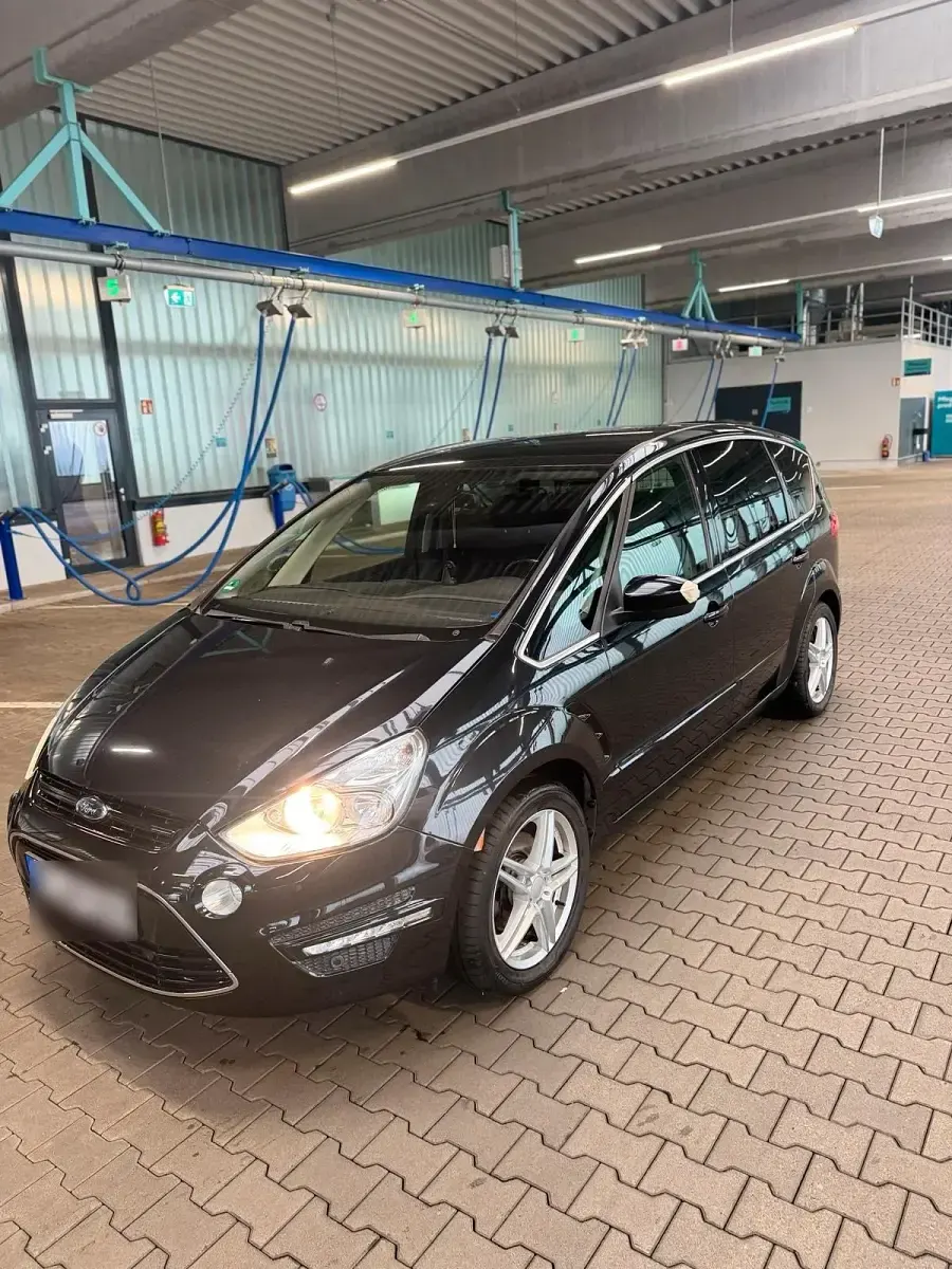 Gebraucht Ford S-MAX S 140 PS (102 kW) 2012 Schwarz Van / Kleinbus