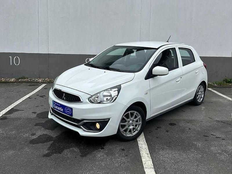 Weiß Gebraucht 2016 Mitsubishi Space Star Kleinwagen | 5.590 € (Teuer) - Bild 1/4