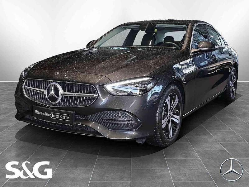 Gebraucht Mercedes C180 Avantgarde 170 PS (125 kW) 2025 Grau Limousine