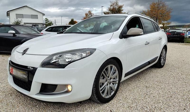 Gebraucht Renault Mégane GT Line Dynamique 131 PS (96 kW) 2011 Weiß Limousine