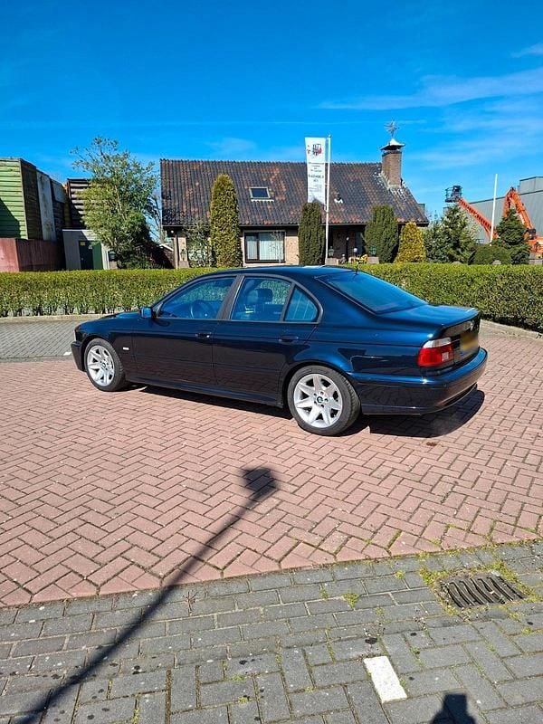 Gebraucht BMW 540 286 PS (210 kW) 2003 Blau Limousine