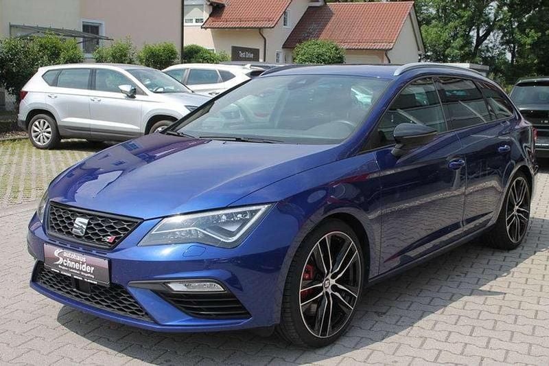 Blau Gebraucht 2017 Cupra Leon Kombi | 17.990 € (Fairer Preis) - Bild 1/4