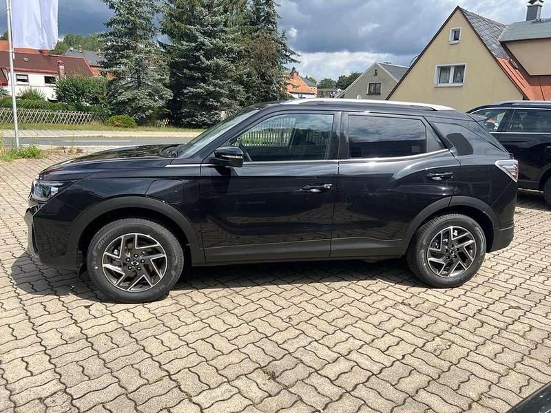 Neu SsangYong Korando 139 kW (190 PS) 2025 Lak space black (met) SUV