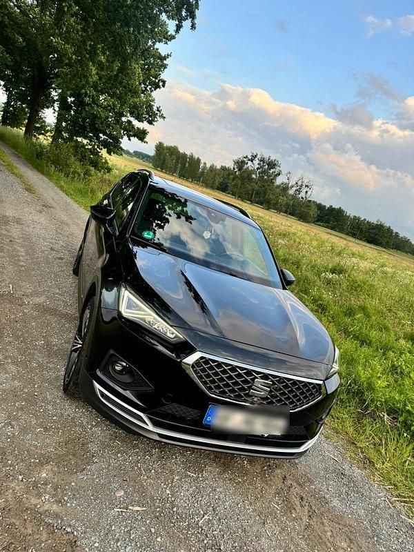 Schwarz Gebraucht 2021 Seat Tarraco 4Drive SUV | 22.950 € (Superpreis) - Bild 1/4