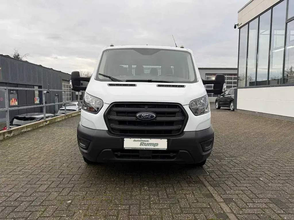 Gebraucht Ford Transit 170 PS (125 kW) 2021 Weiß Limousine
