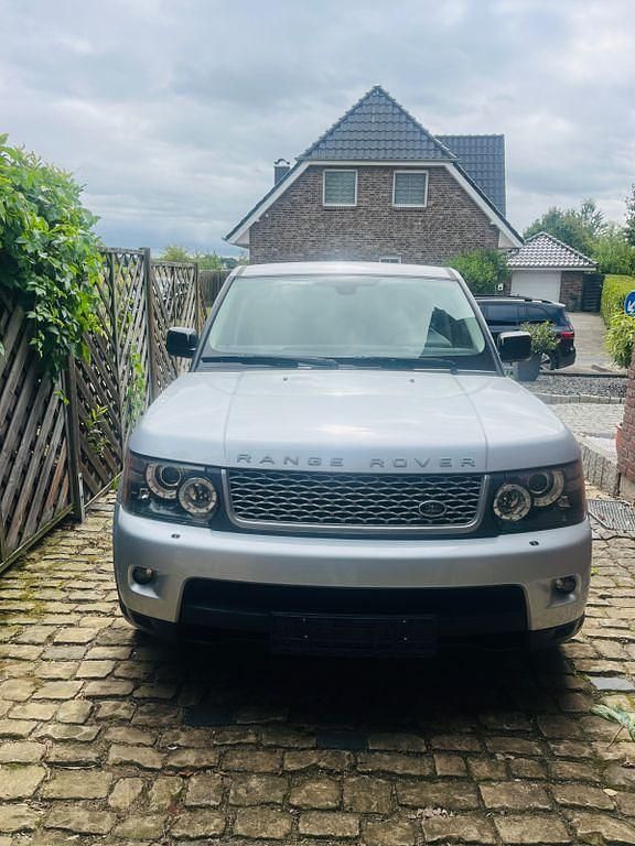 Grau Gebraucht 2011 Land Rover Range Rover Autobiography SUV | 10.500 € - Bild 1/4