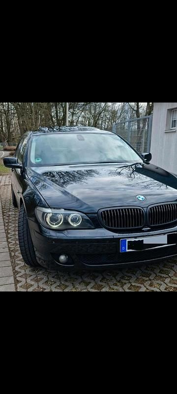 Schwarz Gebraucht 2007 BMW 740 Limousine | 5.600 € (Guter Preis) - Bild 1/4