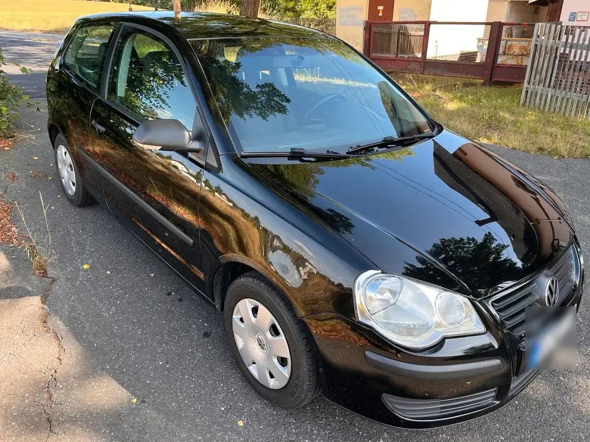 Gebraucht VW Polo 60 PS (44 kW) 2008 Schwarz Kleinwagen