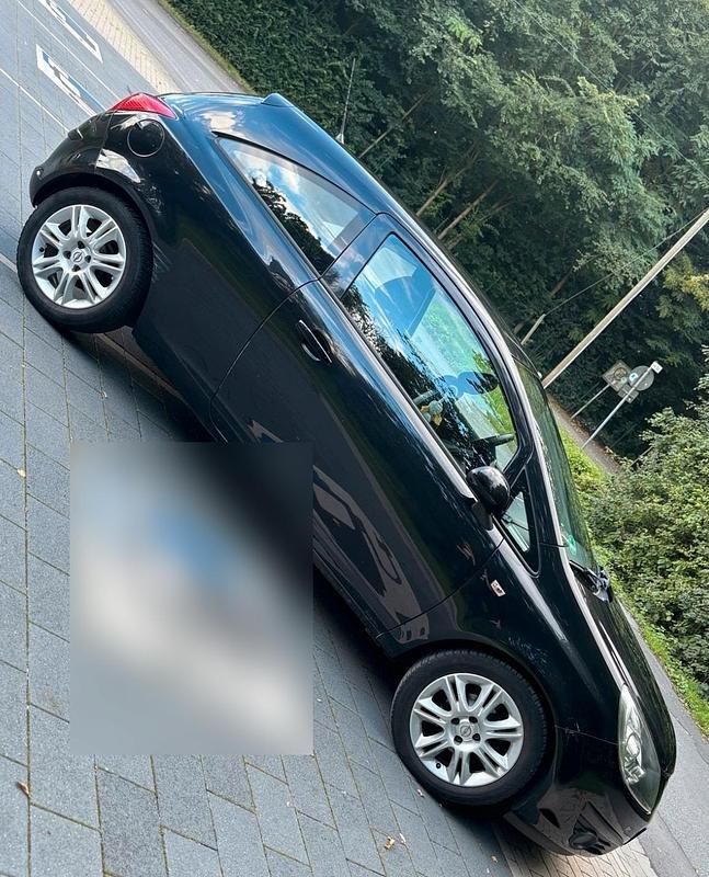 Gebraucht Opel Corsa 80 PS (58 kW) 2008 Schwarz Kleinwagen