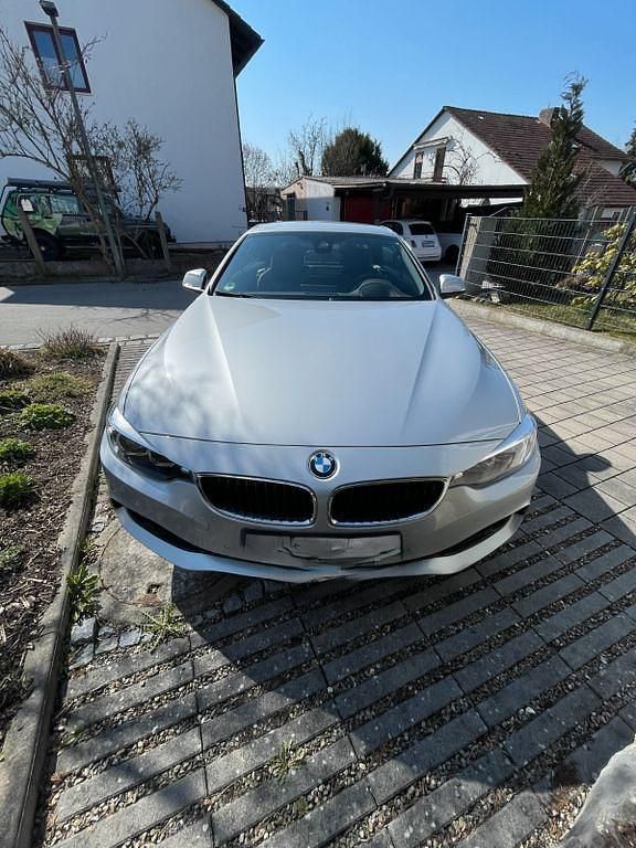 Gebraucht BMW 420 Advantage 190 PS (139 kW) 2017 Silber Cabrio