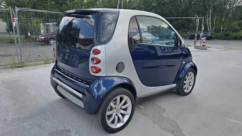 Gebraucht Smart ForTwo Coupé Basis 61 PS (44 kW) 2004 Blau Coupé