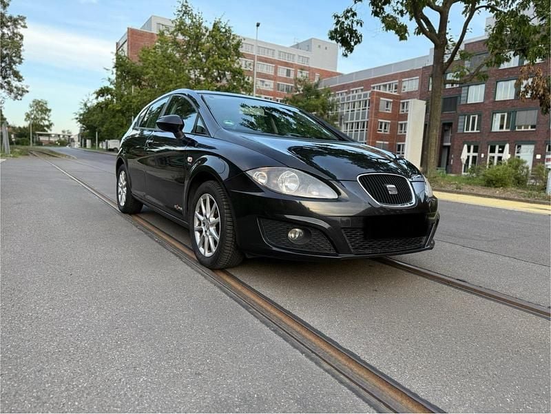 Schwarz Gebraucht 2010 Seat Leon Kleinwagen | 3.800 € (Fairer Preis) - Bild 1/4