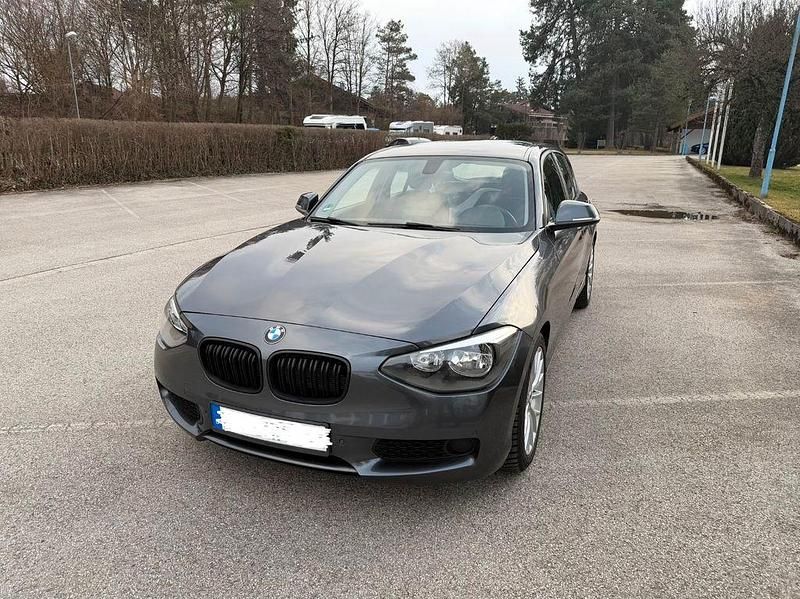 Gebraucht BMW 116 Efficient Dynamics 116 PS (85 kW) 2012 Grau Kleinwagen