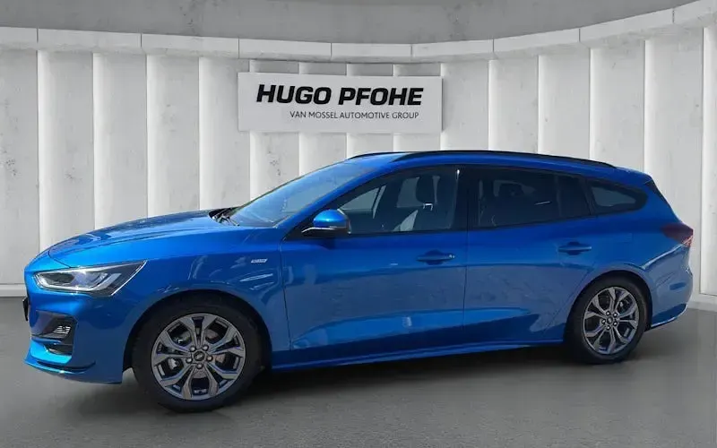 Gebraucht Ford Focus ST-Line 155 PS (114 kW) 2025 Blau Kombi