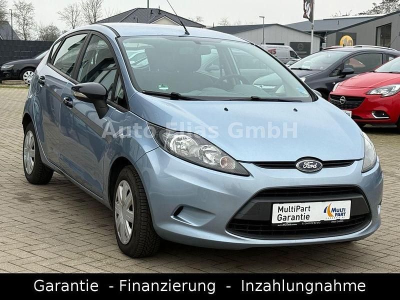Gebraucht Ford Fiesta Trend 95 PS (69 kW) 2010 Blau Limousine