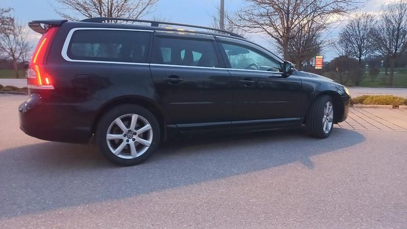 Second-hand Volvo V70 2015 Negru Break