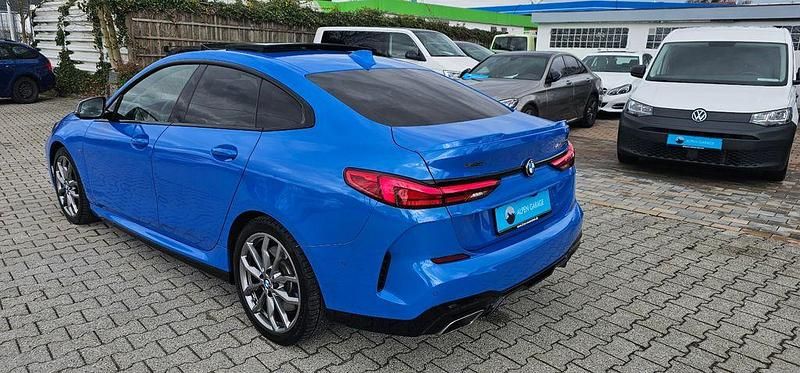 Gebraucht BMW M235 Performance 306 PS (225 kW) 2024 Blau Limousine