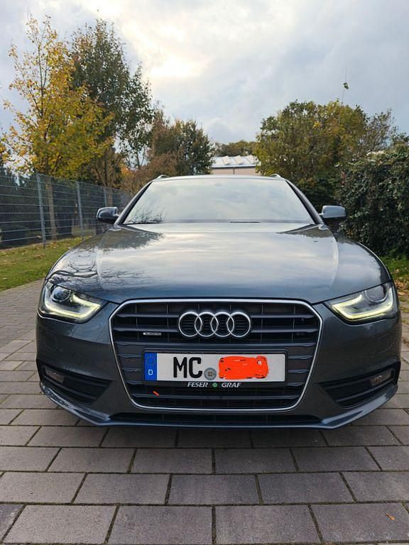 Gebraucht Audi A4 S-Line 177 PS (130 kW) 2015 Schwarz Kombi