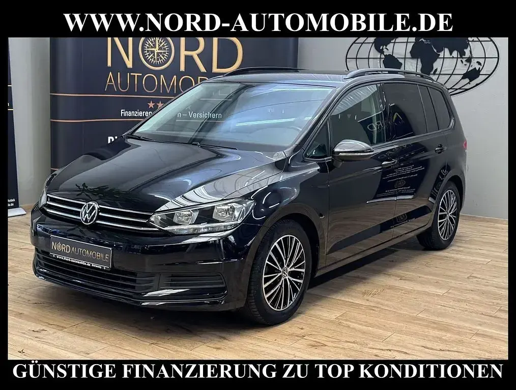 Gebraucht VW Touran Comfortline 150 PS (110 kW) 2020 Deep black perleffek Van / Kleinbus