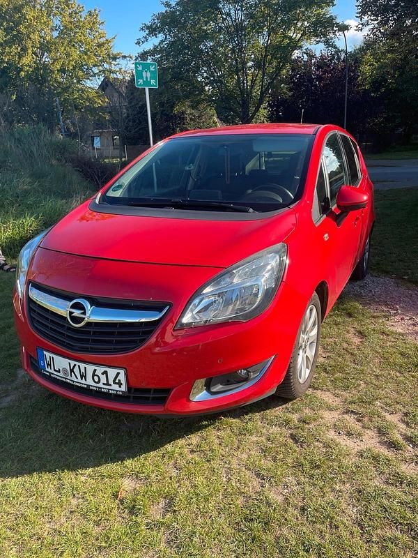 Rot Gebraucht 2015 Opel Meriva Van / Kleinbus | 3.500 € (Guter Preis) - Bild 1/4