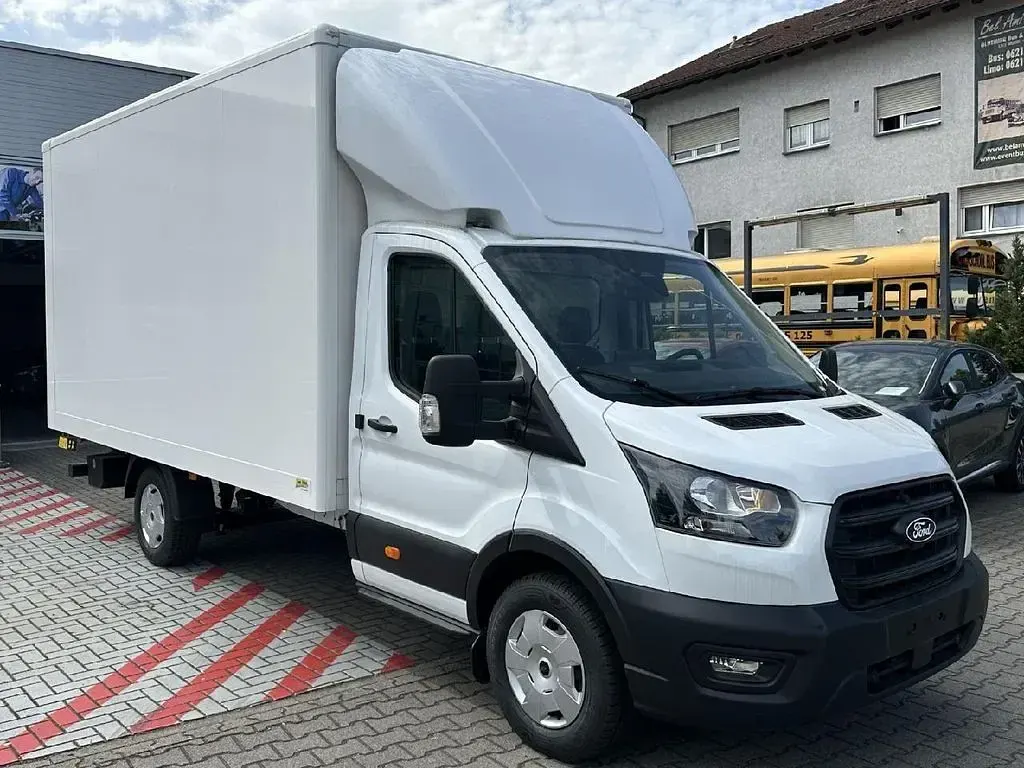 Neu Ford Transit Trend 131 PS (96 kW) 2026 Weiß Van / Kleinbus