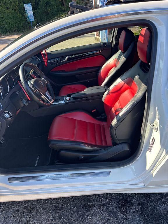 Gebraucht Mercedes C350 306 PS (225 kW) 2012 Weiß Coupé