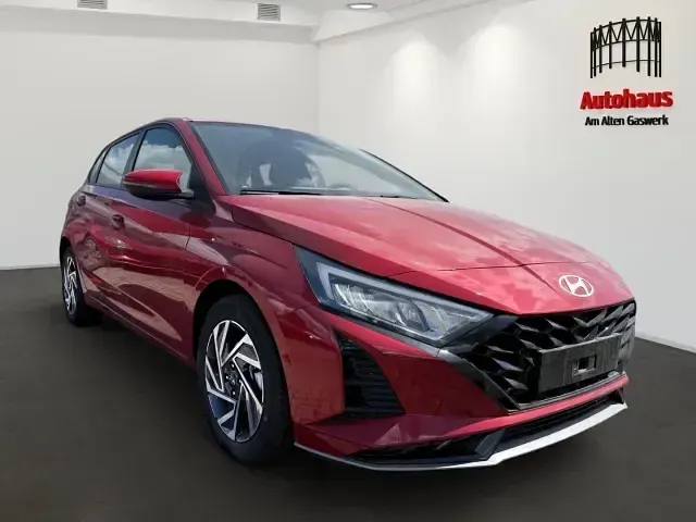 Gebraucht Hyundai i20 Trend 101 PS (74 kW) 2025 Kleinwagen