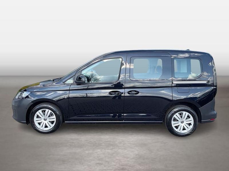 Gebraucht VW Caddy Basis 122 PS (89 kW) 2021 Schwarz Van / Kleinbus