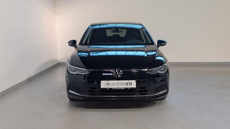 Gebraucht VW Golf VIII Active 150 PS (110 kW) 2022 Schwarz Limousine