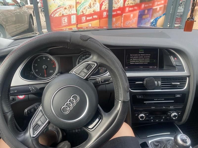 Gebraucht Audi A4 170 PS (125 kW) 2014 Blau Kombi