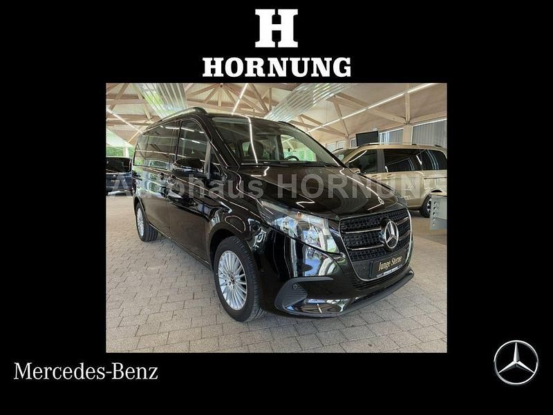 Obsidianschwarz metallic Gebraucht 2024 Mercedes V250 Van / Kleinbus | 59.890 € (Etwas zu teuer) - Bild 1/3