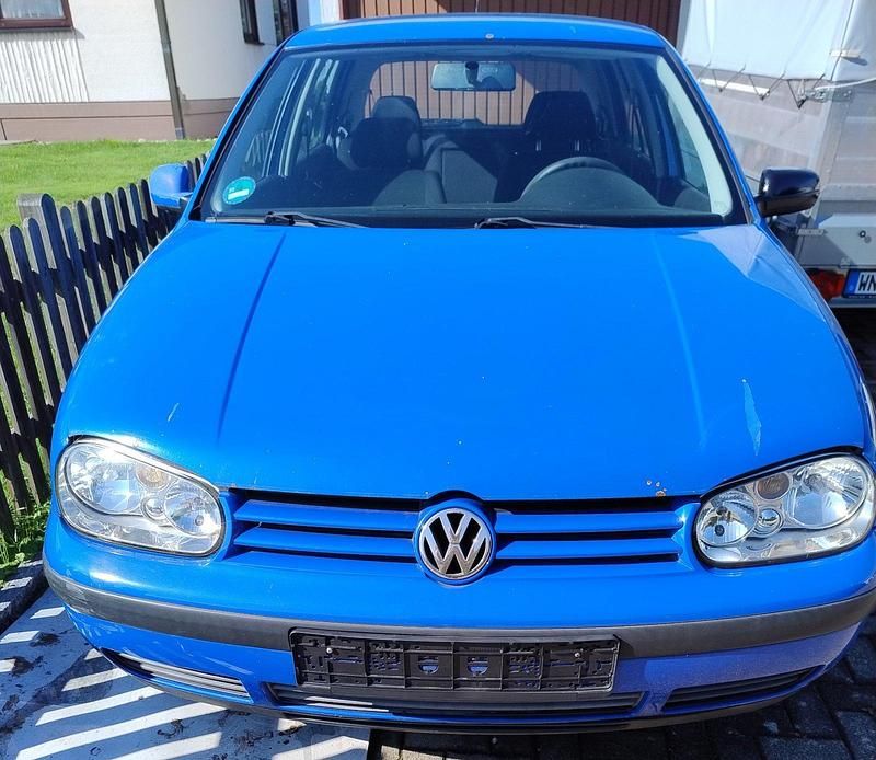 Blau Gebraucht 1999 VW Golf IV Limousine | 250 € (Superpreis) - Bild 1/1