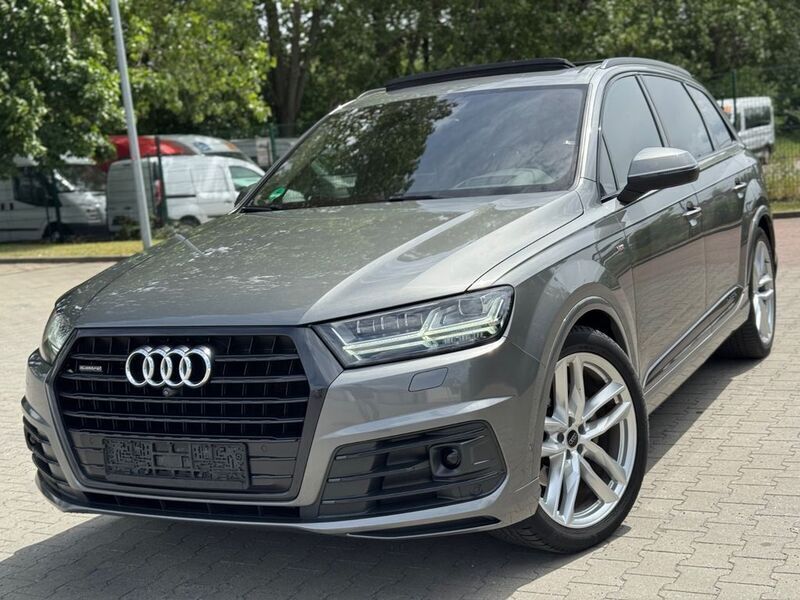 Grau Gebraucht 2016 Audi Q7 S-Line SUV | 26.999 € (Fairer Preis) - Bild 1/4
