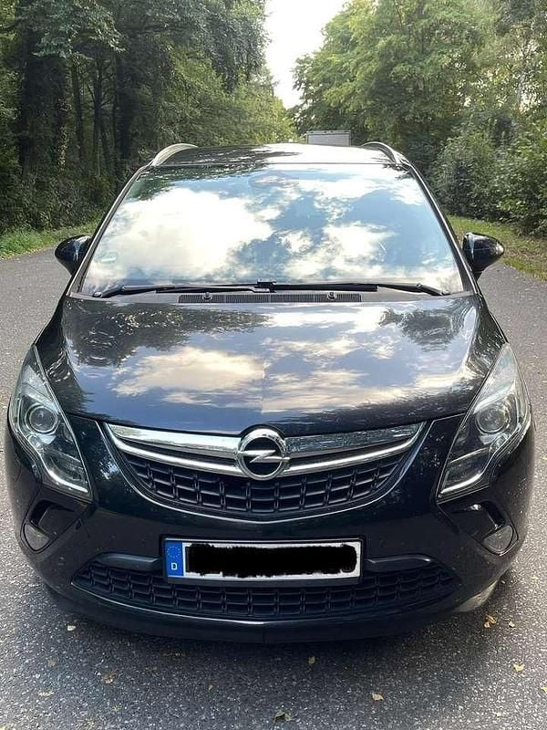 Schwarz Gebraucht 2012 Opel Zafira Tourer Van / Kleinbus | 3.500 € (Guter Preis) - Bild 1/4