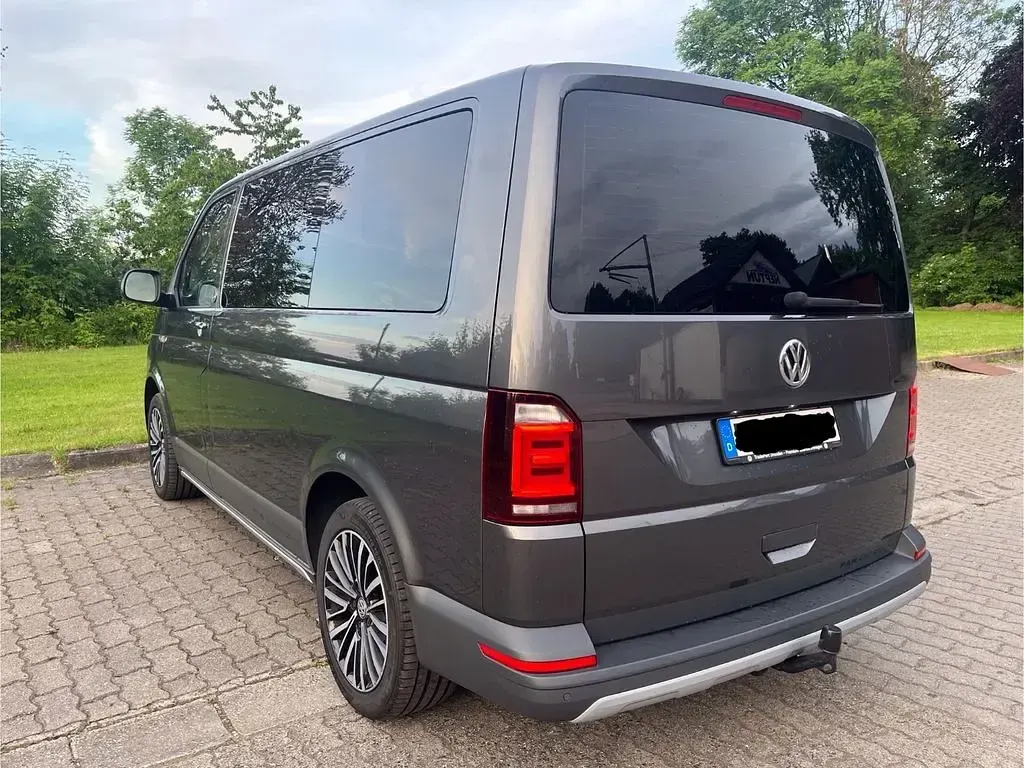 Gebraucht VW Multivan PanAmericana 204 PS (150 kW) 2017 Grau Van / Kleinbus