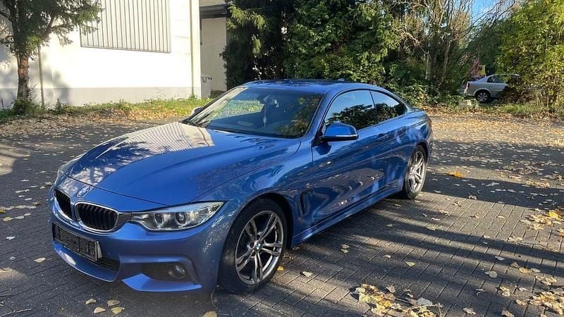 Blau Gebraucht 2015 BMW 420 M Sport Coupé | 21.000 € (Fairer Preis) - Bild 1/4