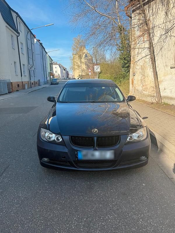 Gebraucht BMW 325 218 PS (160 kW) 2006 Schwarz Limousine