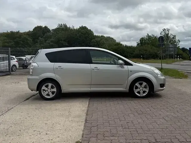 Gebraucht Toyota Corolla Verso Sol 136 PS (100 kW) 2008 Silber Van / Kleinbus