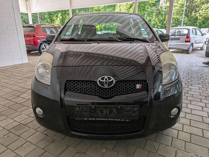 Schwarz Gebraucht 2007 Toyota Yaris Limousine | 3.300 € (Fairer Preis) - Bild 1/4