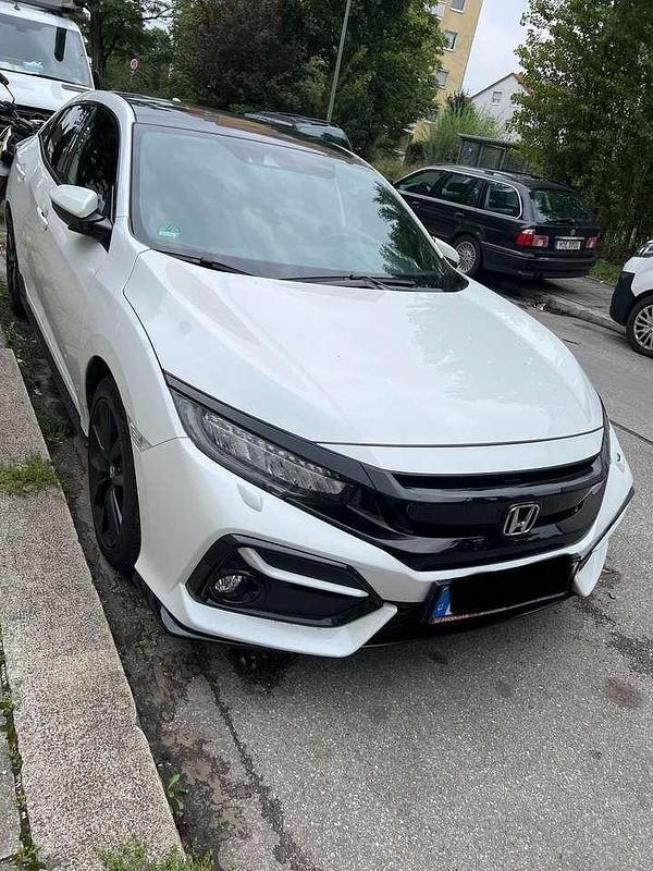 Gebraucht Honda Civic Sport Plus 182 PS (133 kW) 2021 Weiß Kleinwagen